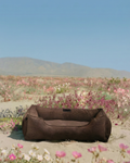 Chester & Lee | Milk Chocolate Sleeper Pet Bed