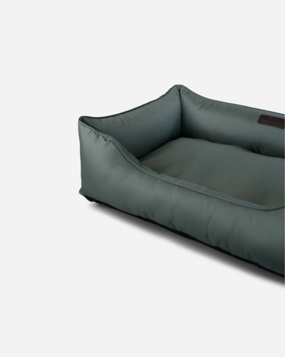 Chester & Lee | Waterproof Sleeper Pet Bed in Green
