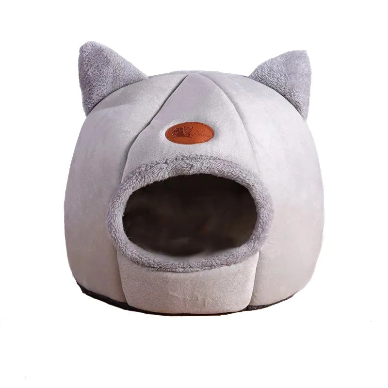 Little Winter Cat Bed Cave