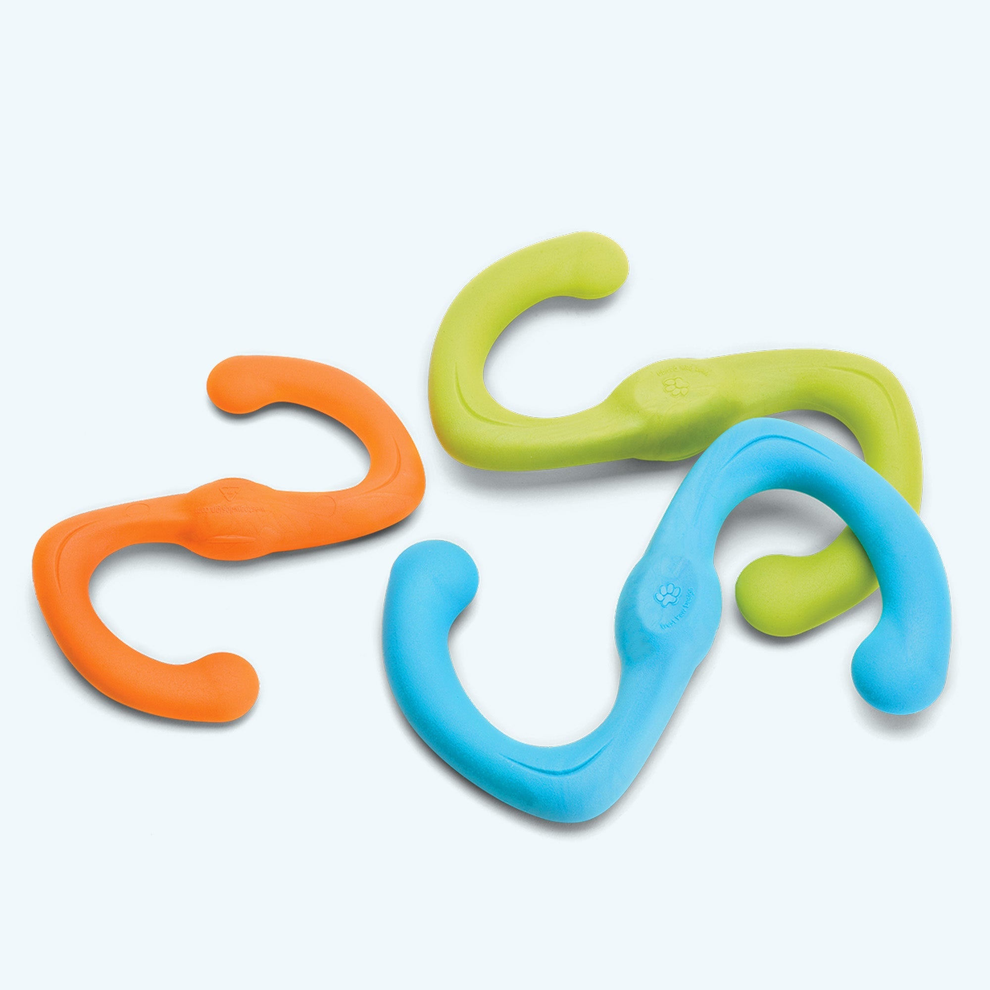 Bumi Dog Tug Toy | Durable S-Shaped Chew & Tug-of-War Toy – West Paw