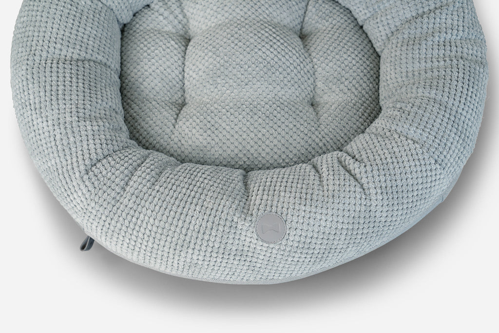 Chester & Lee | Moonlight Gray Donut Pet Bed